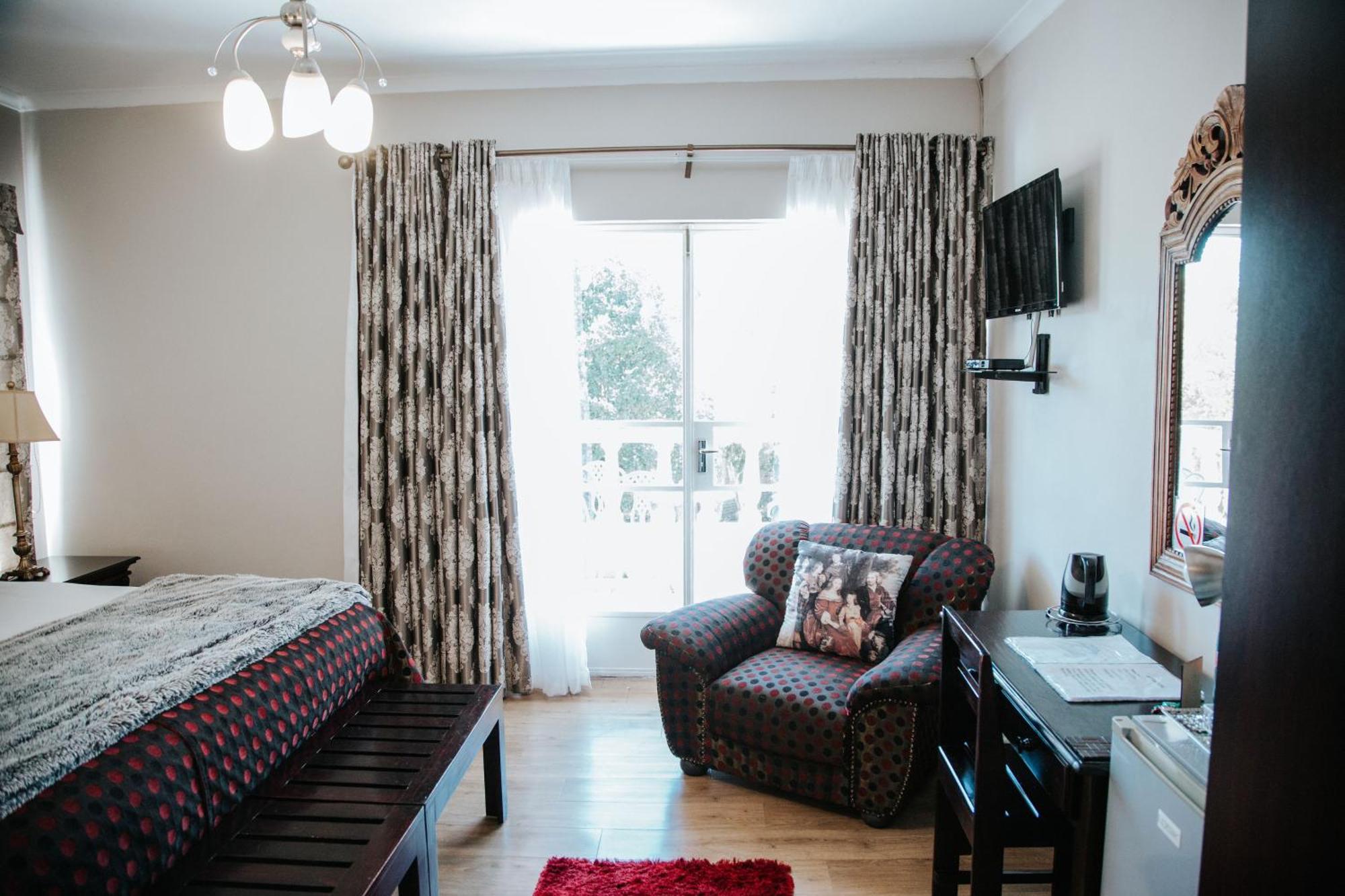 The Symphony Guest House Куинстаун Екстериор снимка