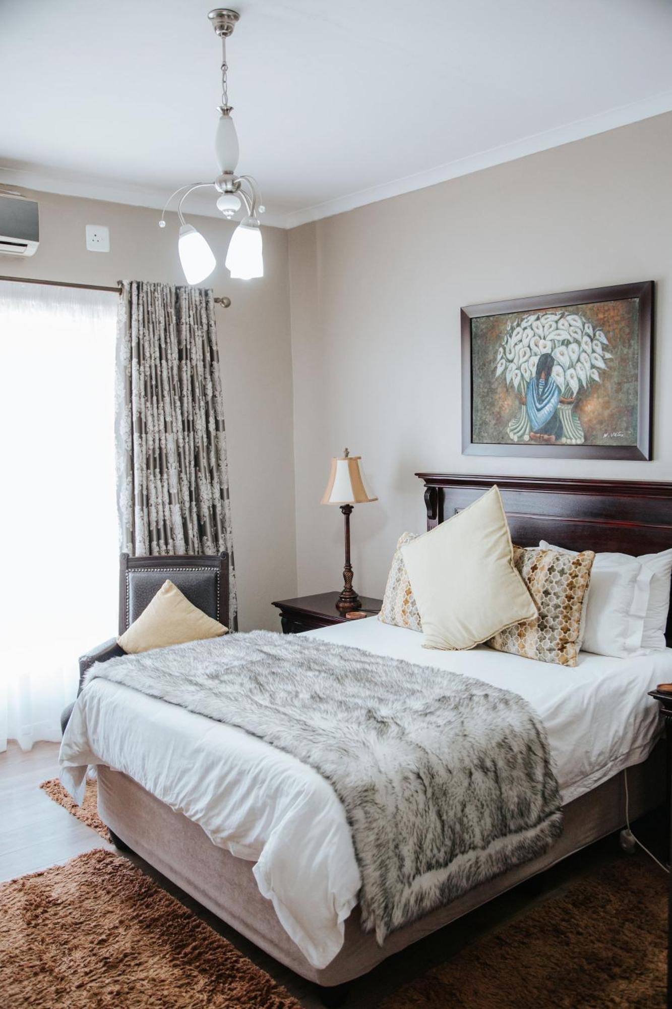 The Symphony Guest House Куинстаун Екстериор снимка